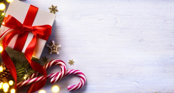 Corporate-Holiday-Gifts