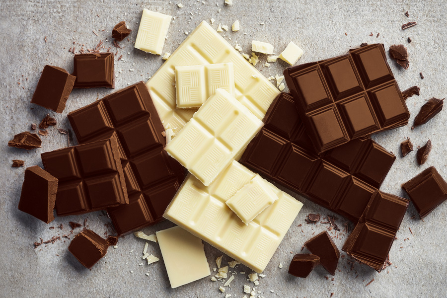 What s The Difference Between White And Milk Chocolate Totally Chocolate