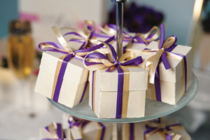 7 Things To Consider When Choosing Wedding Favors