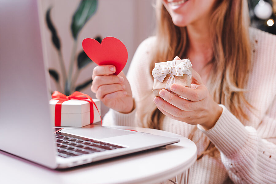 corporate Valentine’s Day gifting