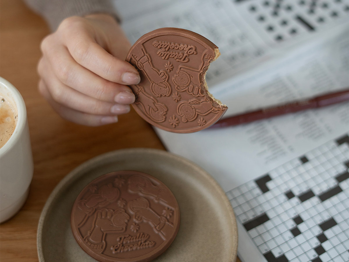 12-Piece Gourmet Chocolate Cookie Gift Set - Luxury Packaging - Image 4