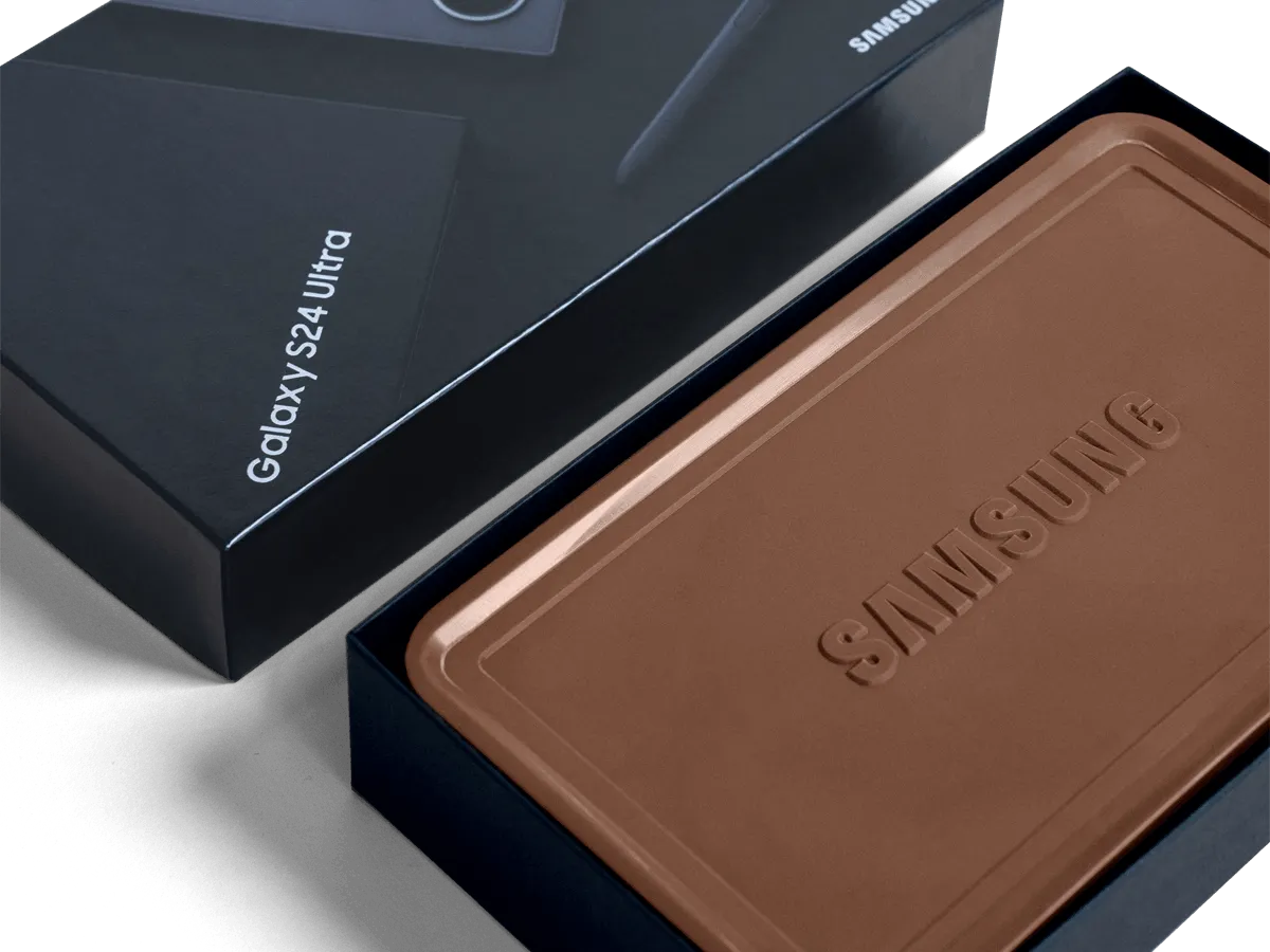 8oz. Engraved Chocolate Bar - Luxury Packaging